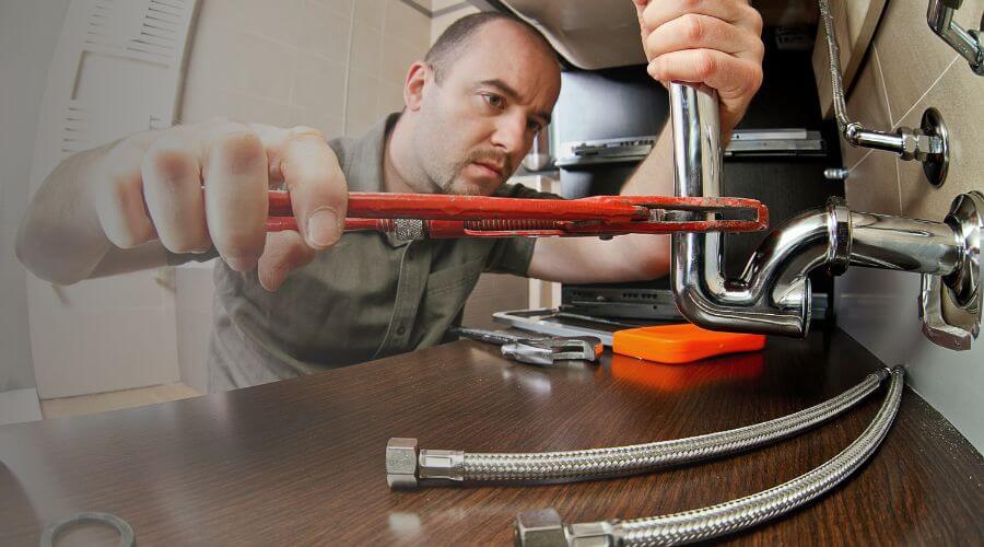 Expert burst pipe repair services in Glenham, NY